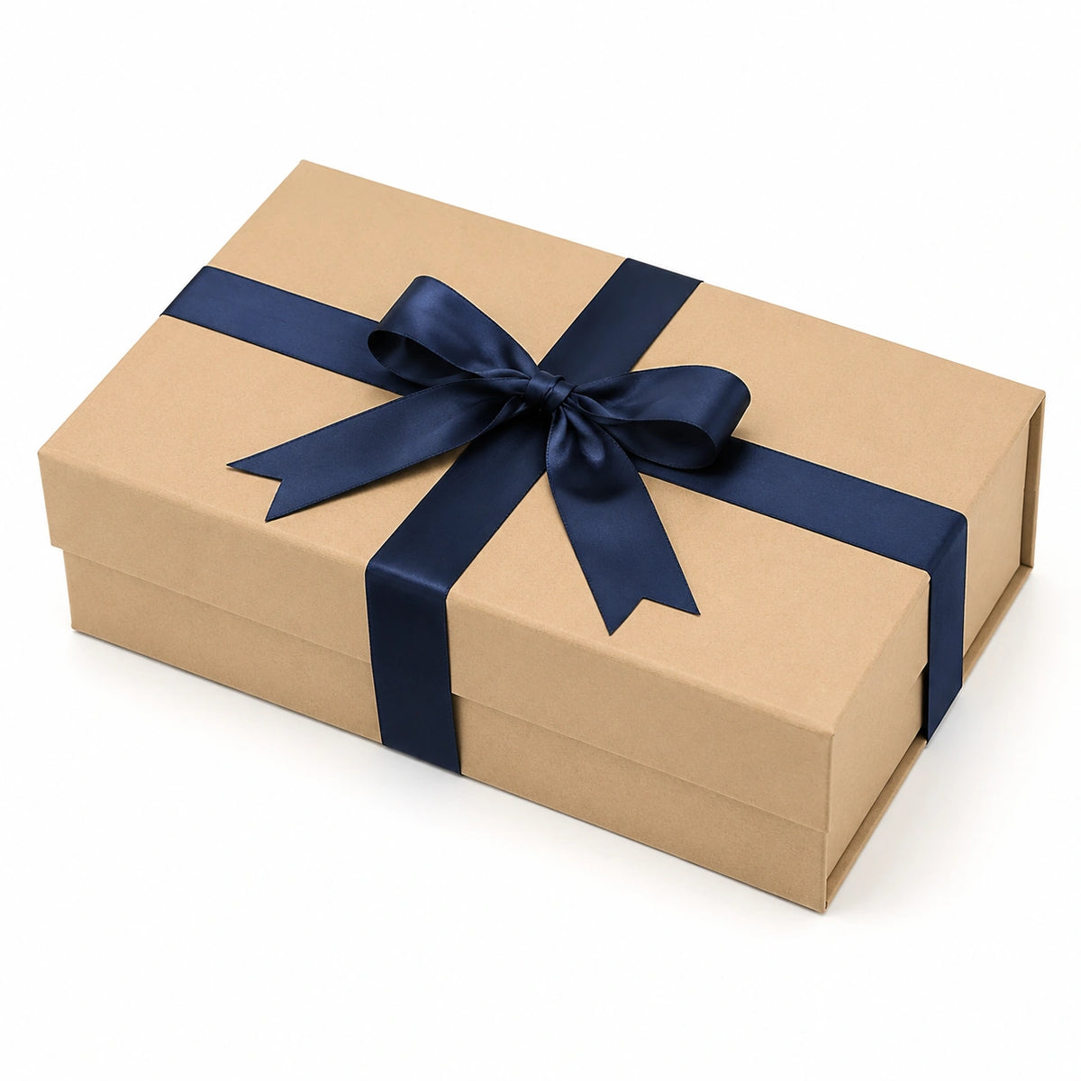 Geschenkbox 30 x 22 x 10 cm aus Kraftkarton naturbraun mit dunkelblauem Satinband rechteckig
